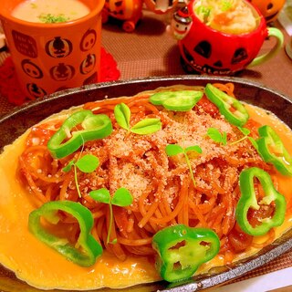 愛知グルメ 鉄板八丁味噌Wチーズナポリタン